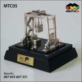 MTC05 Miniatur Transtainer (Rubber Tyred Gantry Crane)