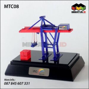Miniatur Container Crane IPC