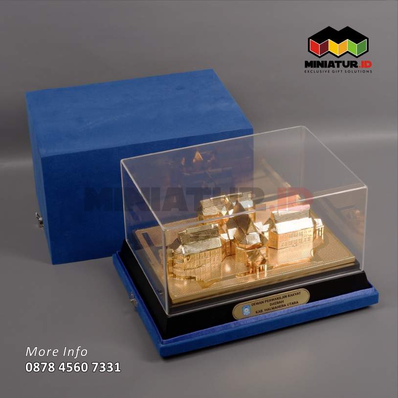 Box Souvenir Miniatur Kantor DPRD Halmahera Utara