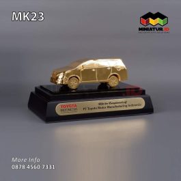 MK23 Souvenir Miniatur Toyota Indonesia