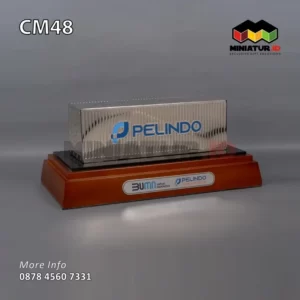 Souvenir Miniatur Kontainer Pelindo Terminal Petikemas