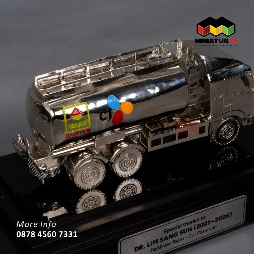 Detail MK69 Miniatur Kendaraan Truk Tangki Bagitani