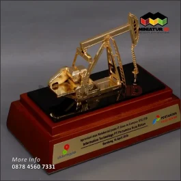 MTG47 Miniatur Logam Pump Jack