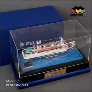 Box MK66 Miniatur Kapal Penumpang PELNI