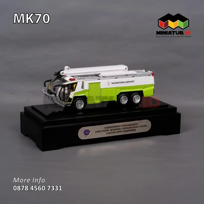 MK70 Miniatur Mobil Pemadam Nusantara Airport