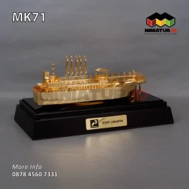MK71 Miniatur Kapal Tanker & Dermaga Pertamina Port Jakarta